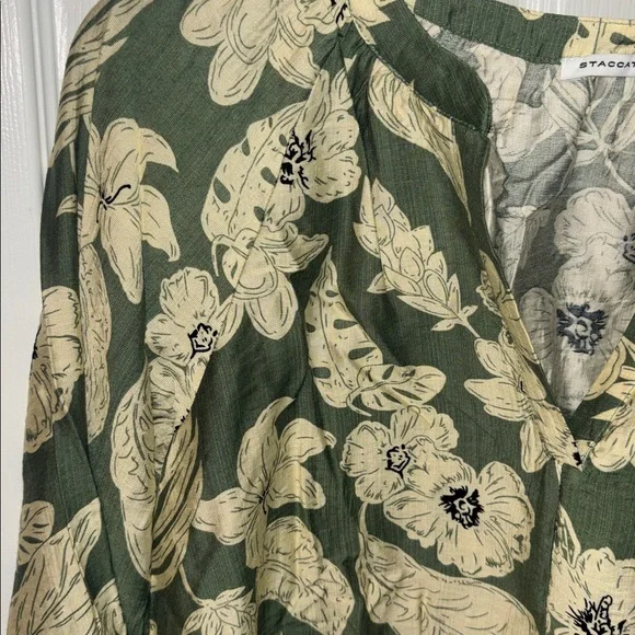 Staccato Olive Green Floral Split-Neck Blouse - Picture 3 of 6